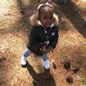 Meet your Posher, Layla